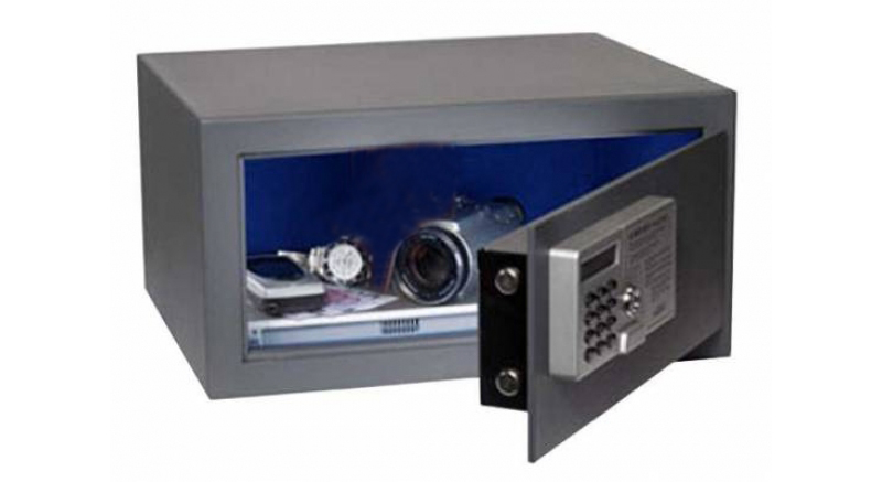 Какой выбрать замок для сейфа – электронный или механический?