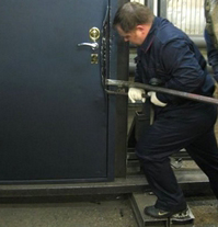 Вскрытие стальных дверей